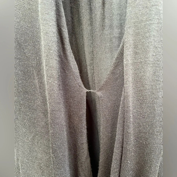 Babaton Wrap Front Long Sleeve  Top, size XXs - Picture 3 of 7